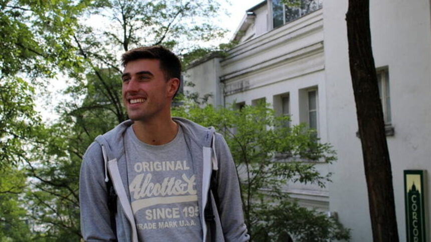 Alessandro sfida la leucemia a 26 anni: "Aiutate il nostro capitano a trovare un donatore" 1