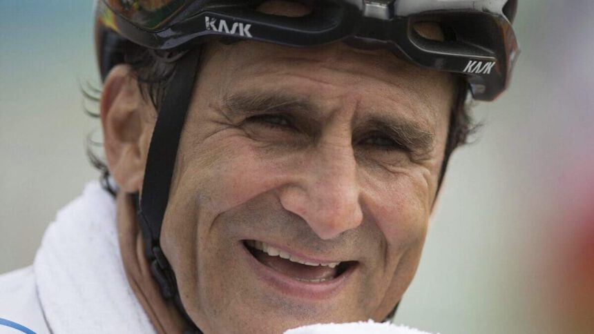 Alex Zanardi ha ricominciato a parlare: “Nessuno ci credeva, è stata una grande emozione” 1