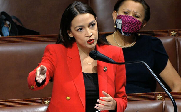 “Fottuta puttana”, Alexandria Ocasio-Cortez rifiuta le scuse del deputato 7