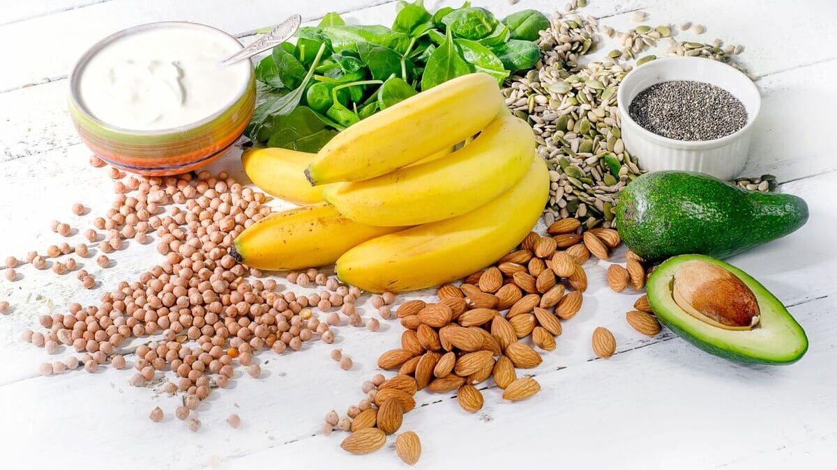 Quali sono gli alimenti ricchi di magnesio e cosa lo rende importante per l'uomo? 21