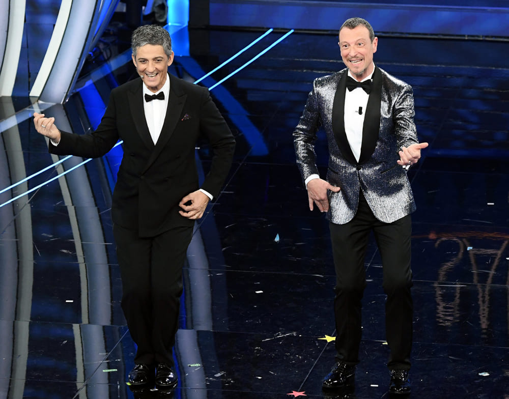 Il Festival di Sanremo compie 70 anni: decenni di musica, intrattenimento e alta moda 7