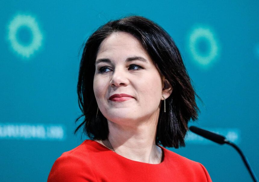 Post Merkel: chi è Annalena Baerbock, candidata dei Verdi alla cancelleria in Germania 1