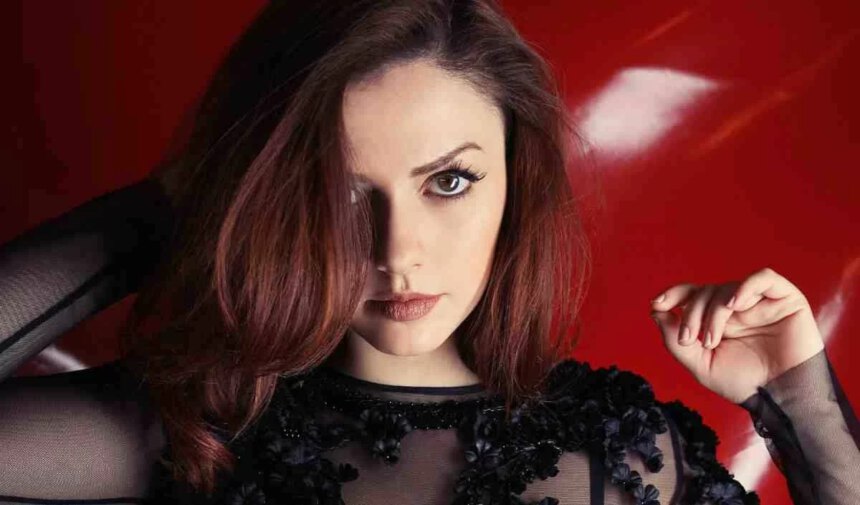 Chi è Annalisa Scarrone, vita di una cantante pop 2 Chi è Annalisa Scarrone, vita di una cantante pop 1