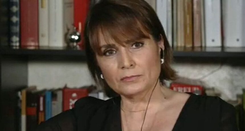 Antonella Viola: "Io molestata dal mio capo. Ecco come ci si sente" 2 Antonella Viola: "Io molestata dal mio capo. Ecco come ci si sente" 1