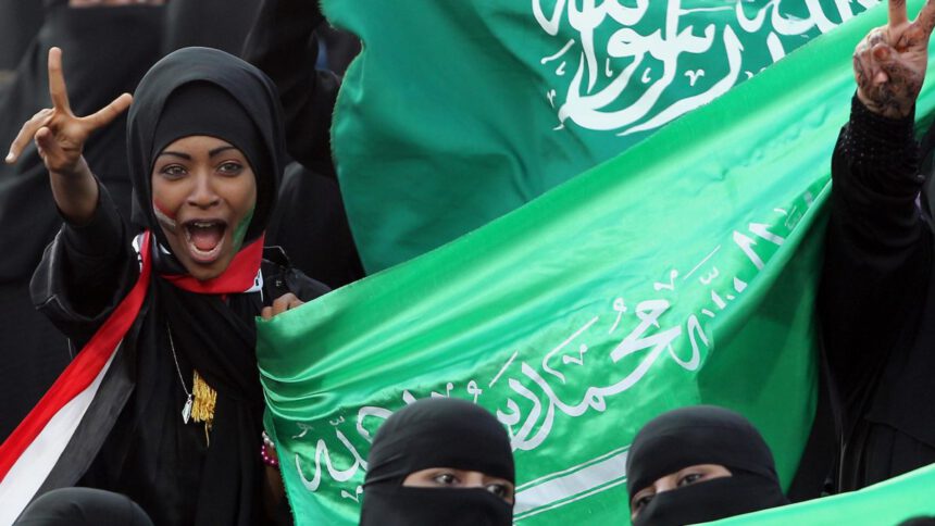 Arabia Saudita, finalmente le donne possono viaggiare da sole 2 Arabia Saudita, finalmente le donne possono viaggiare da sole 1