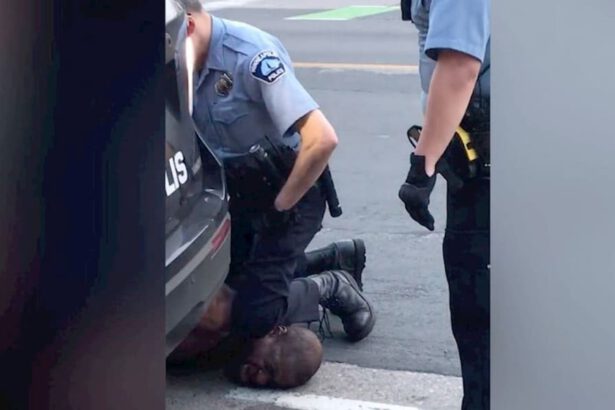 Stati Uniti, arrestato l’agente responsabile dell’omicidio di George Floyd 11