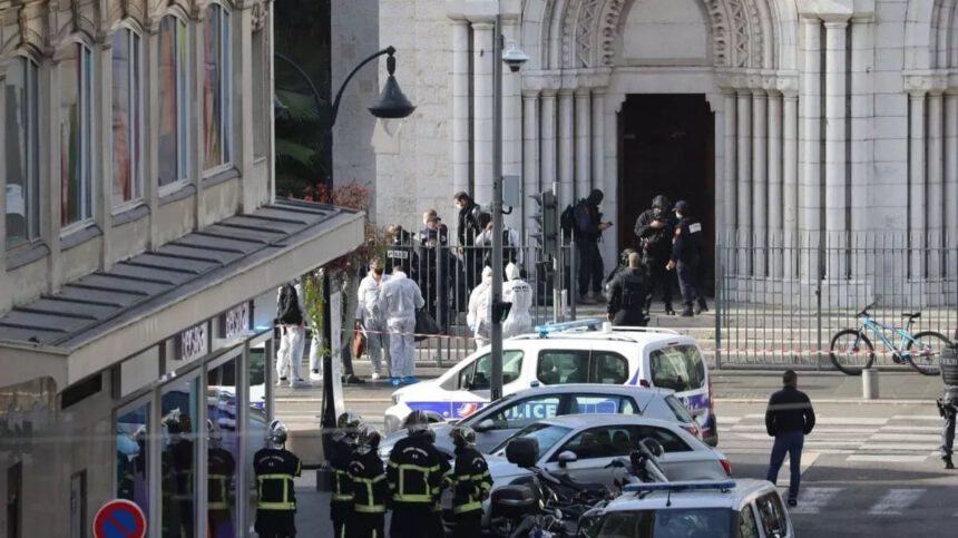 Attentato a Notre Dame: “L'uomo continuava a gridare Allah Akbar” 1
