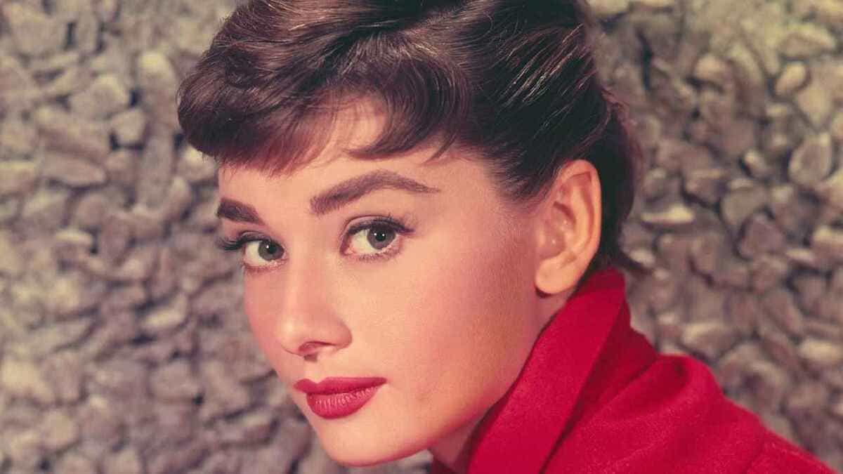 In arrivo la serie sulla vita di Audrey Hepburn, basata sul libro scritto da suo figlio 13