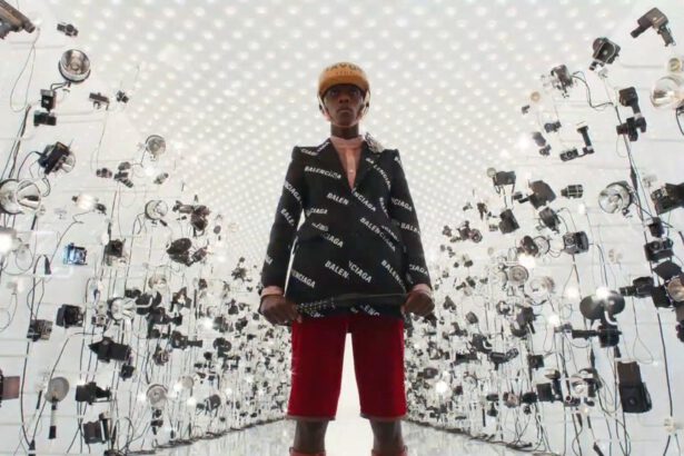 Cento anni di Gucci: la maison festeggia insieme a Balenciaga con la collezione “Aria” 14