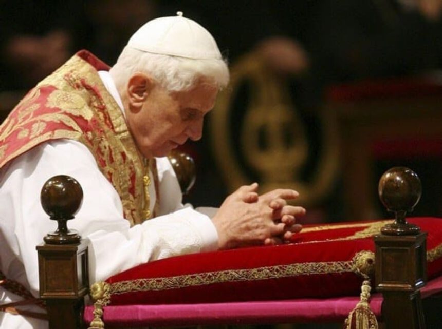 Abusi nella Chiesa, Ratzinger si scusa: "Esprimo alle vittime di abusi la mia vergogna" 2 Abusi nella Chiesa, Ratzinger si scusa: "Esprimo alle vittime di abusi la mia vergogna" 1
