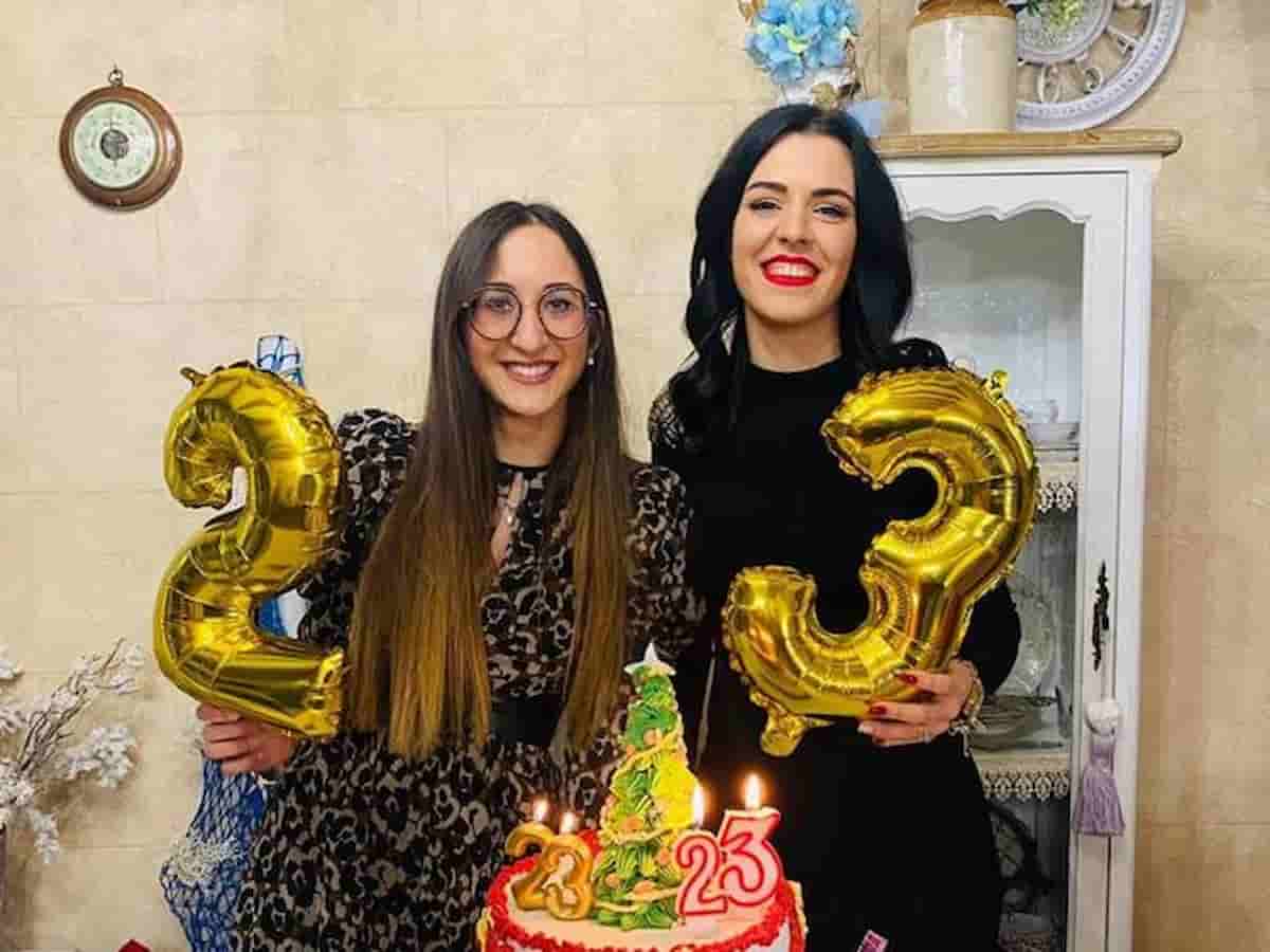 Caterina e Melissa, scambiate in culla nel 1998: la loro storia diventa un film 15