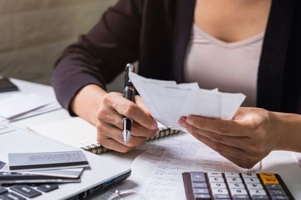 Bollette luce e gas, aumenti fino al 55%: come applicare i bonus e difendersi dai rincari 14