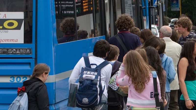 Scuola, le Regioni chiedono la didattica a distanza. Azzolina: “Non se ne parla” 3 Azzolina