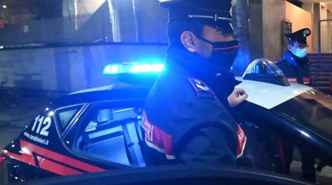 Trentamila euro a un sicario per uccidere moglie e suocera: fermato dai carabinieri di Sarzana