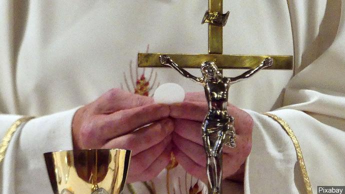 Coronavirus, le regole per chi vuole andare in chiesa 2 Coronavirus, le regole per chi vuole andare in chiesa 1