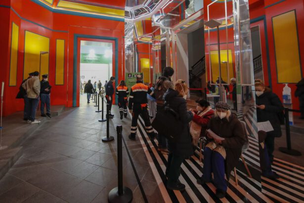 Napoli, vaccino al museo: il Madre si trasforma in un centro vaccinale Covid 17