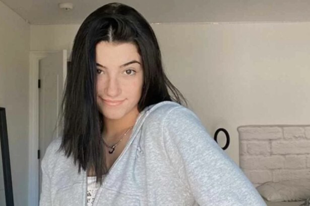 Chi è Charli D’Amelio, la tiktoker che fa impallidire la Ferragni 14
