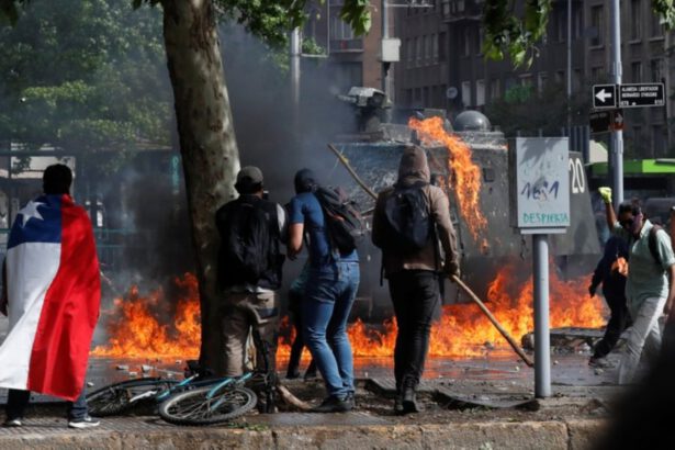 Cile, Honk Kong, Gilet gialli. Le rivolte senza guida 7