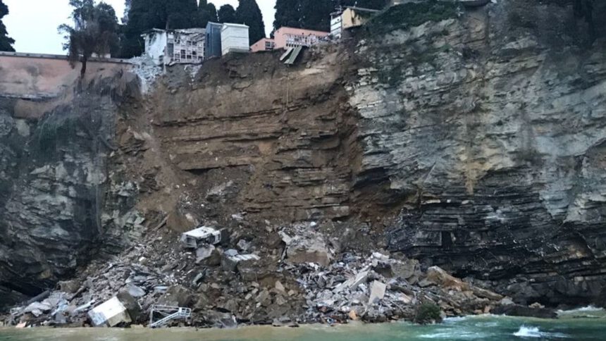 Camogli, richiesto intervento della Protezione Civile: “Dobbiamo operare come se ci fossero persone in vita” 1