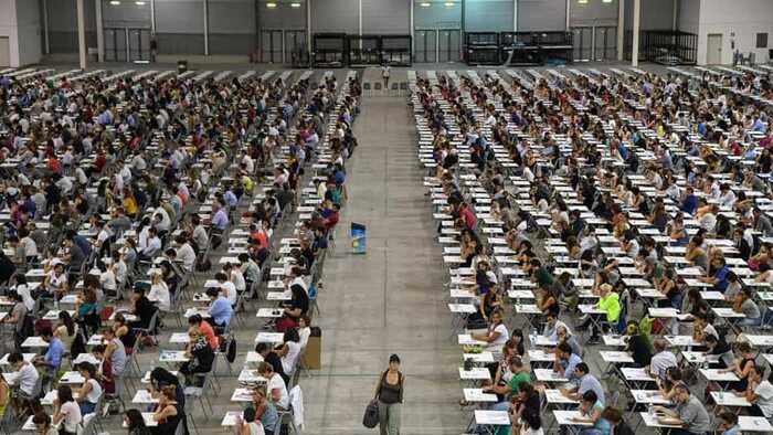 Decreto Sostegni bis da 40 miliardi: bonus di 1600 euro e stop licenziamenti con cassa Covid 4