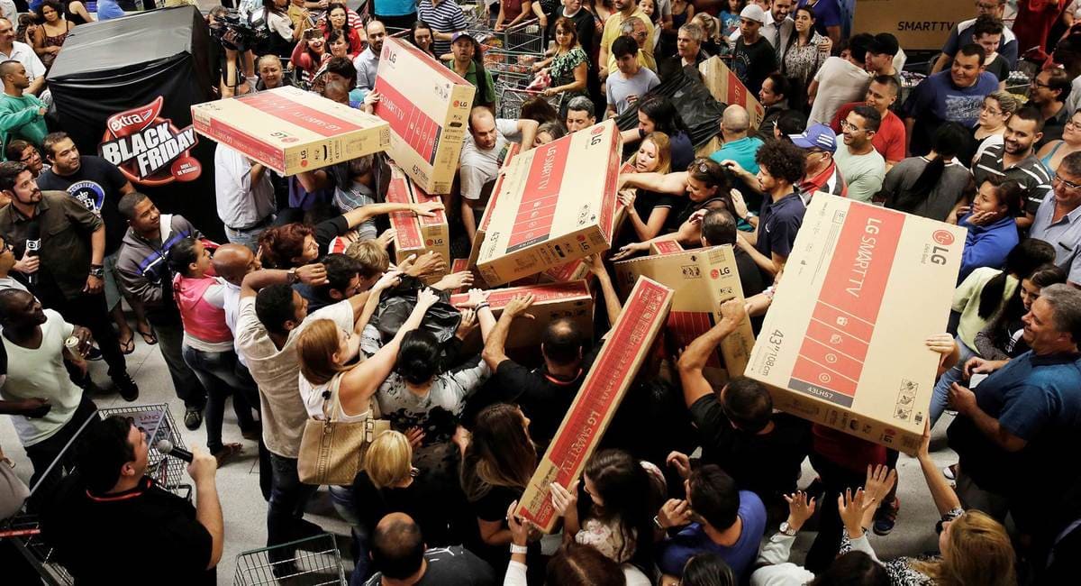 Contro il consumismo, la sfida: rinunciare a tutto e tenere 100 cose. È possibile? 19