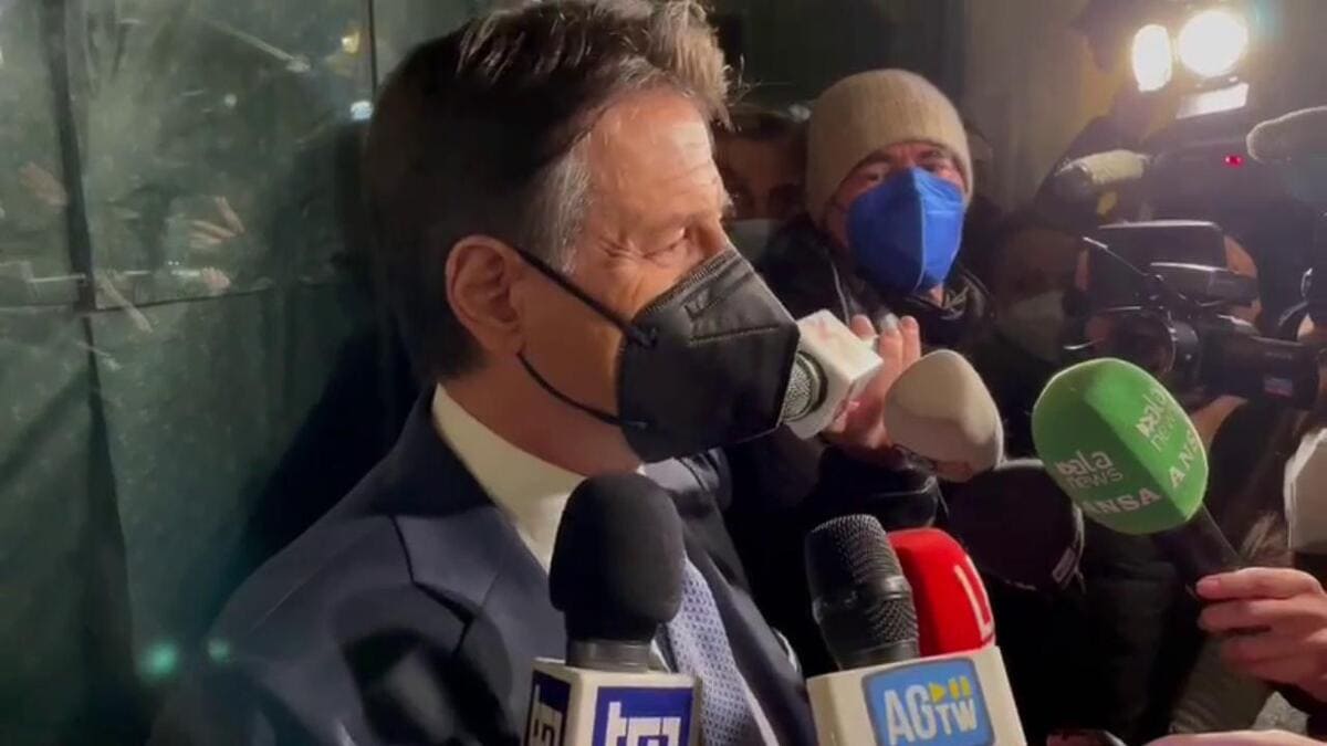 Il Mes fa ballare il Governo, le 48 ore più lunghe di Conte 15