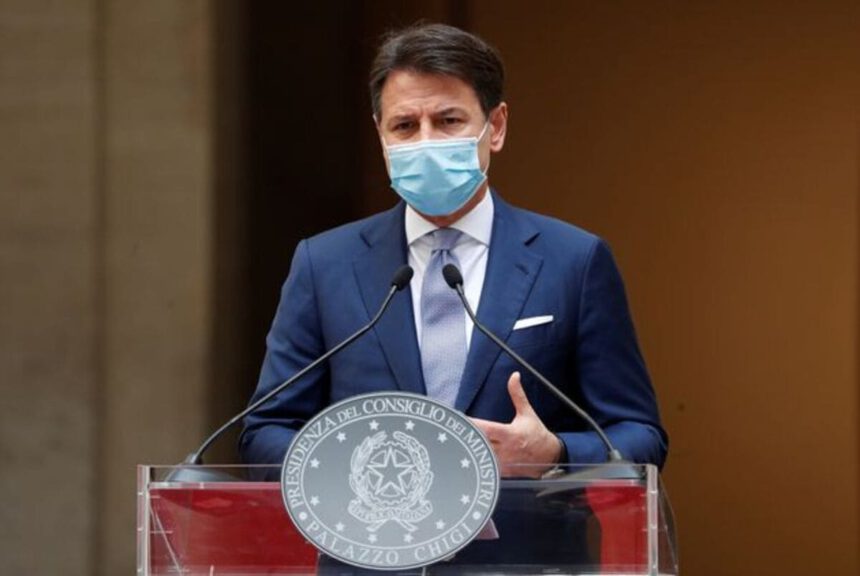 Conte alla Camera anticipa il nuovo Dpcm: "Coprifuoco nazionale e chiusura centri commerciali" 2 Conte alla Camera anticipa il nuovo Dpcm: "Coprifuoco nazionale e chiusura centri commerciali" 1