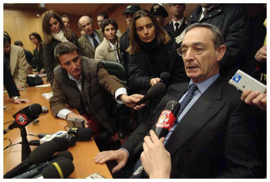 Chi sono i 200 cittadini che hanno denunciato il Governo per il lockdown 2 Chi sono i 200 cittadini che hanno denunciato il Governo per il lockdown 1