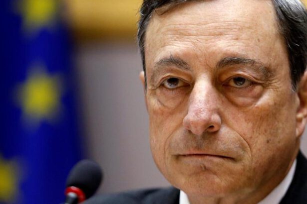 Stop a cashback e salario minimo, meno fondi alla Sanità: ecco cosa non convince del Piano Draghi 16