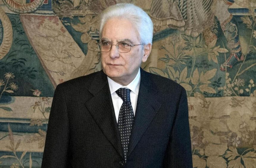Crisi di Governo, oggi al Colle Mattarella riceve i leader dell'opposizione 2 Crisi di Governo, oggi al Colle Mattarella riceve i leader dell'opposizione 1