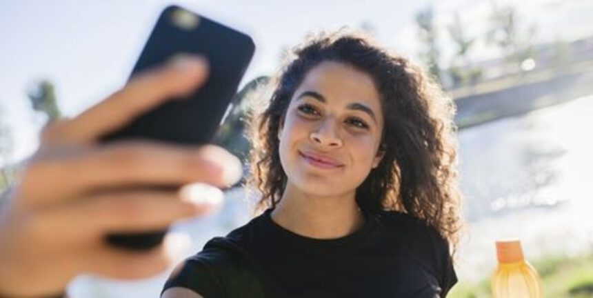 Vendi un selfie e diventi milionario: tutto sulla Crypto art 1