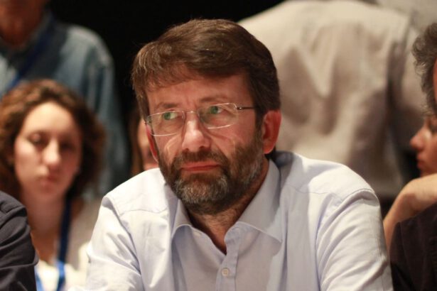 Nuovo Dpcm, che fine farà la cultura? Risponde il ministro Franceschini 15