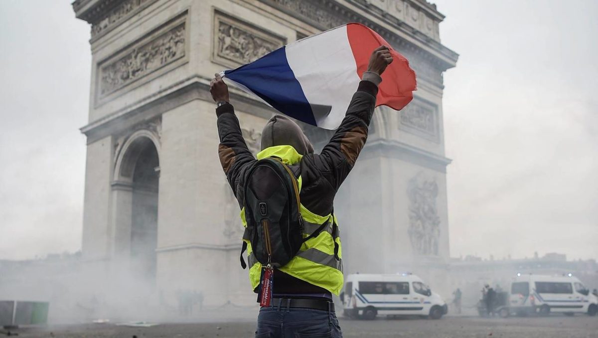 Gilet Gialli, ci ricordano l'importanza della rivoluzione 13