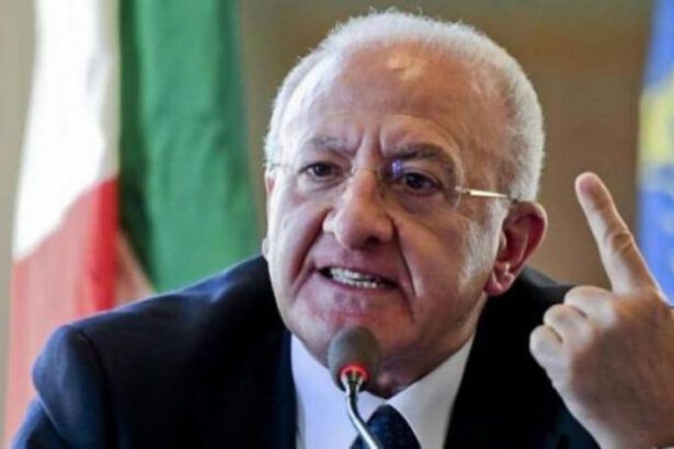 Ripartenza Regioni, De Luca: "La Campania non firma nessun accordo con lo Stato" 78