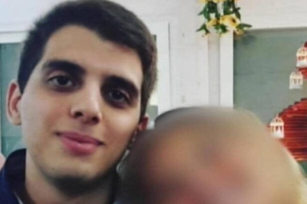 Omicidio Lecce, la mamma dell'assassino scrive una lettera alle famiglie delle vittime: "Vi chiedo scusa" 7