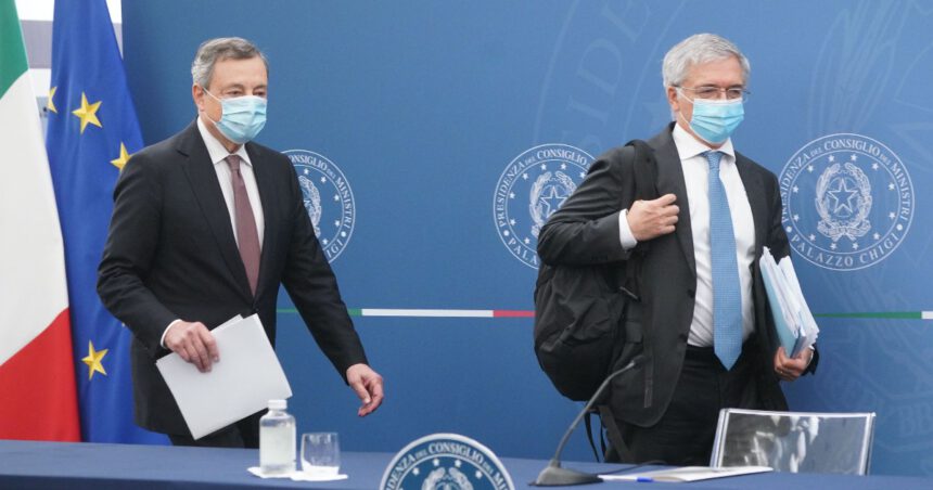 Delega fiscale approvata dal Governo, Lega non partecipa al Cdm. Draghi: "Nessuno pagherà di più" 1