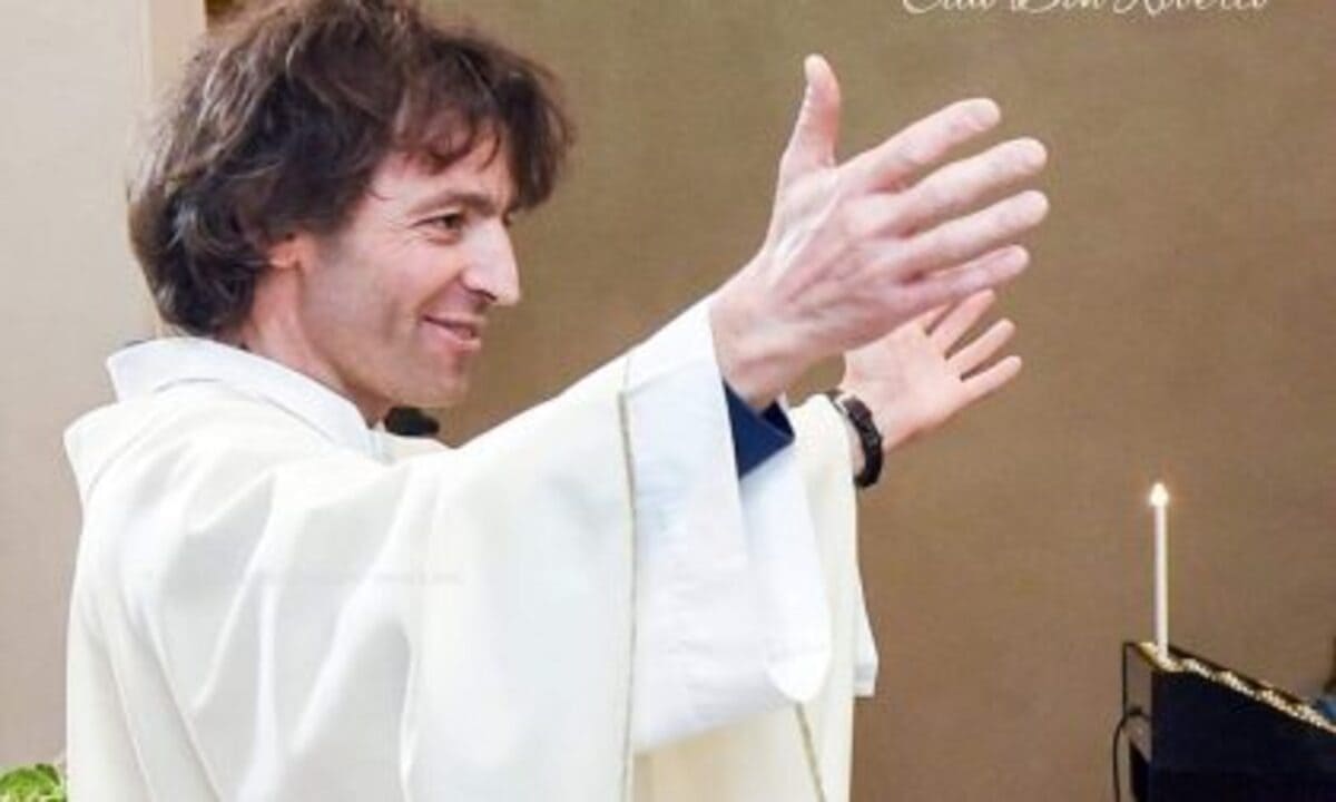 Omicidio Como: sacerdote accoltellato a morte da un senzatetto straniero 15