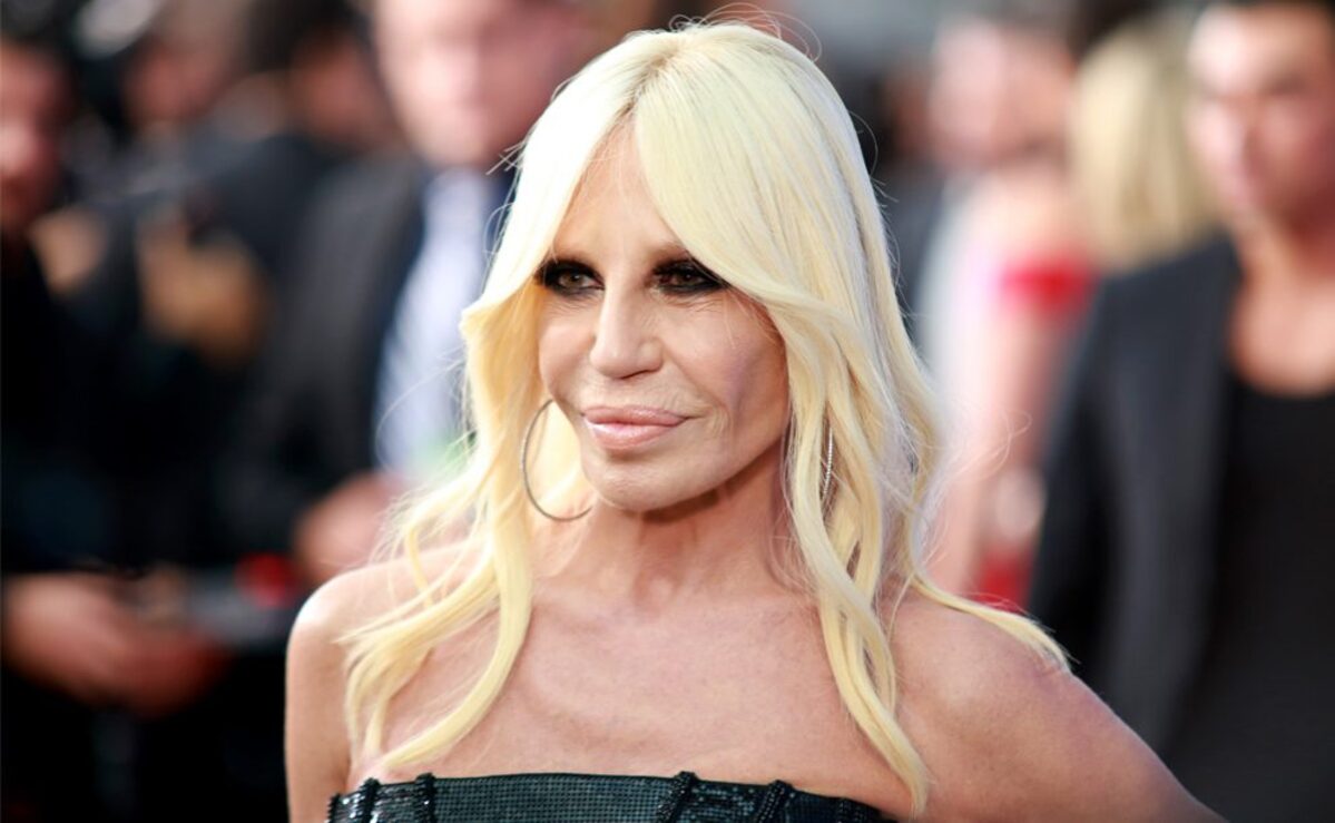 Le 5 regole di stile di Donatella Versace, una donna diventata icona 1