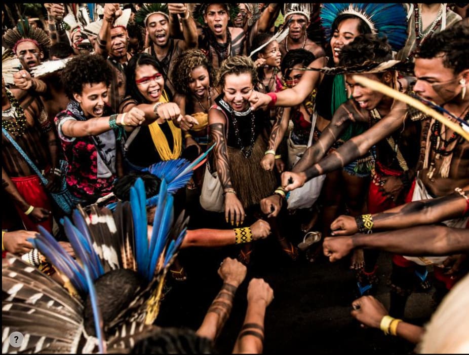 Donne che difendono l'Amazzonia rischiando la vita 5 Donne che difendono l'Amazzonia rischiando la vita 4