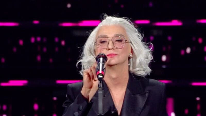 Sanremo, perché Drusilla Foer convince di più rispetto a Ornella Muti e Lorena Cesarini 3 drusilla foer_monologo