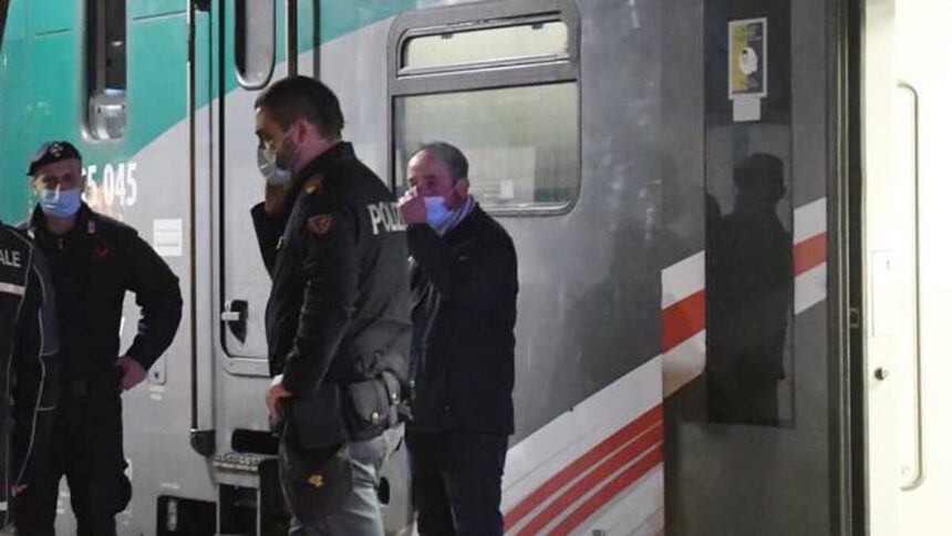 Due violenze sessuali, prima sulla linea Milano-Varese e poi in una stazione: arrestati due uomini 1