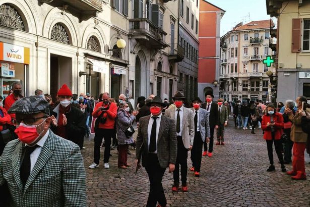 Flashmob al maschile contro la violenza sulle donne: "È un problema che ci riguarda" 19