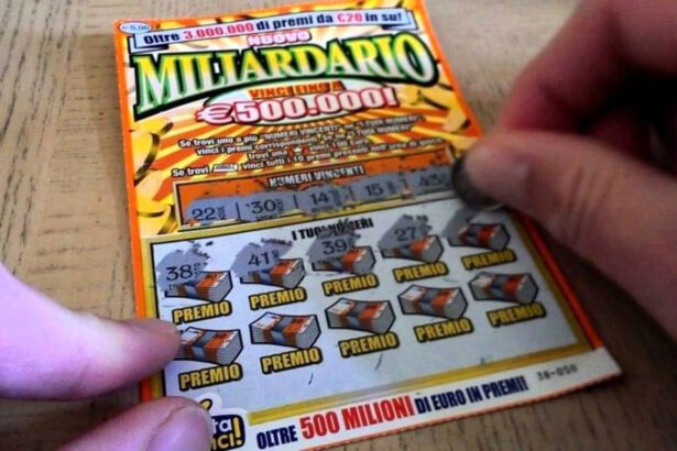 Il tabaccaio dal carcere: "Ho sbagliato, chiedo scusa". Parla il figlio: "Lasciateci lavorare" 5