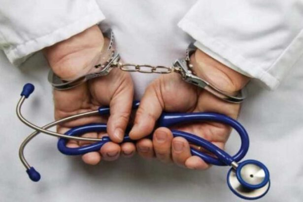 Shock in Puglia: finto ginecologo conosceva i dati delle ragazze e chiedeva di spogliarsi in videochiamate 6