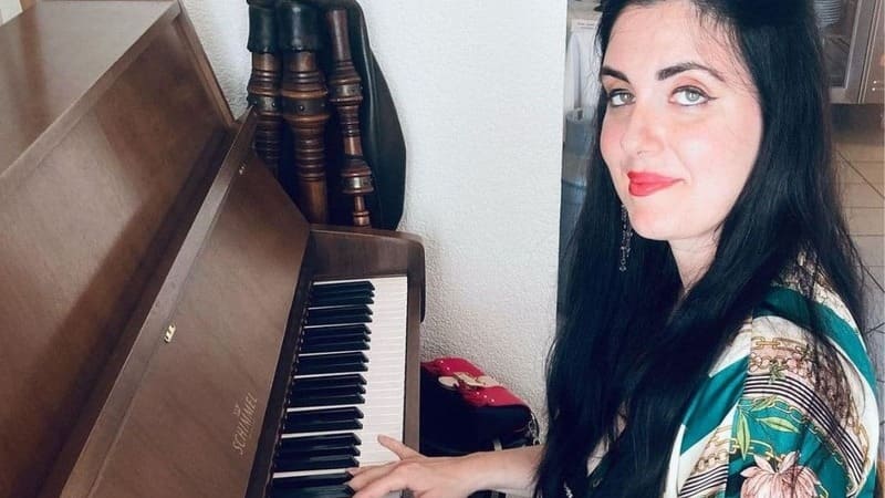 Chi è Fioretta Mari, attrice ed ex docente di Amici 3 fioretta mari_figlia