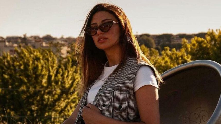 Chi era Francesca Romana D'Elia, la modella morta a 19 anni durante un set fotografico 2 Chi era Francesca Romana D'Elia, la modella morta a 19 anni durante un set fotografico 1