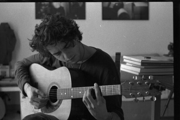 L'amica geniale, Nino Sarratore e quel tormento del femminile. L'intervista a Francesco Serpico 23