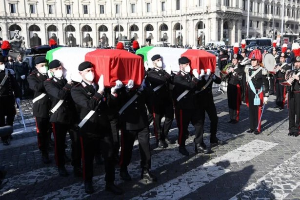 Funerali ambasciatore Attanasio e carabiniere Iacovacci, il cordoglio dell’Italia 11