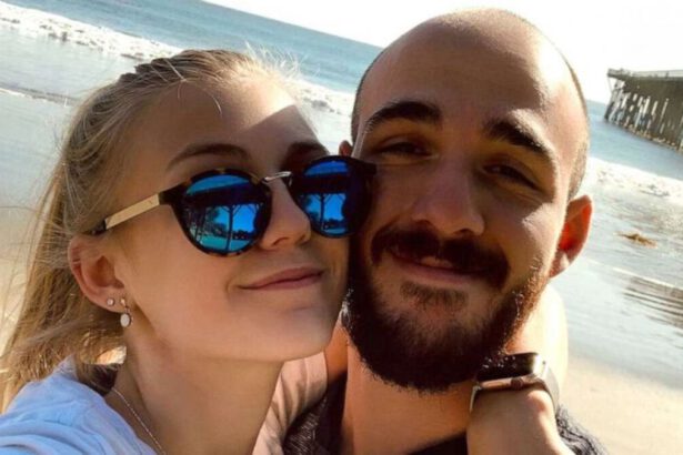 Gabby Petito è stata uccisa: svolta sul caso dell'influencer 22enne. É caccia al fidanzato 17