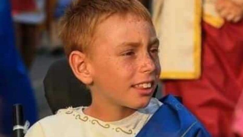 Malato di Sma a scuola senza sostegno. Giammaria: "Mamma sono sbagliato io?" 4 giammaria a scuola senza sostegno diritto allo studio